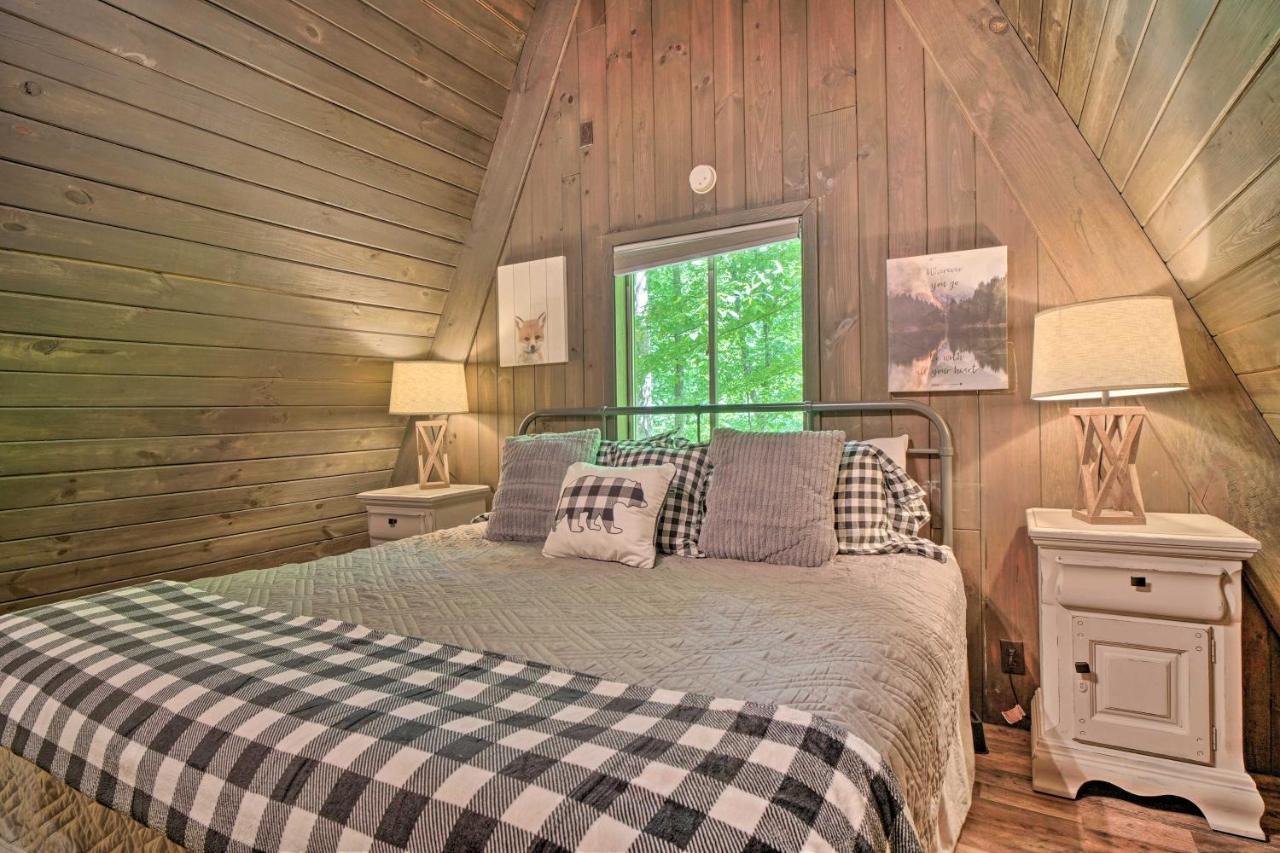 Snuggle Inn In The Heart Of Chalet Village! แกตลิงเบิร์ก ภายนอก รูปภาพ